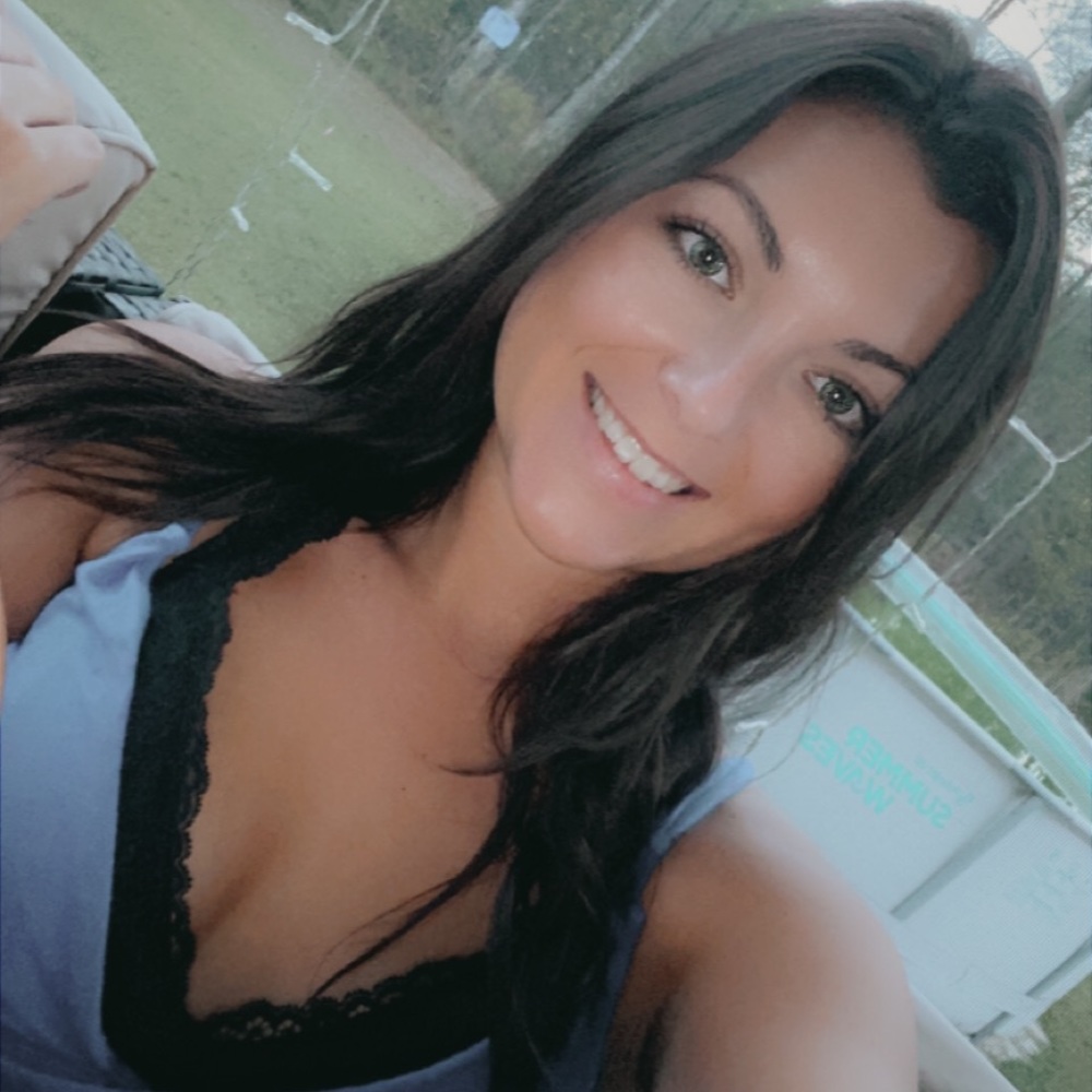 Meet your Posher, Maddie